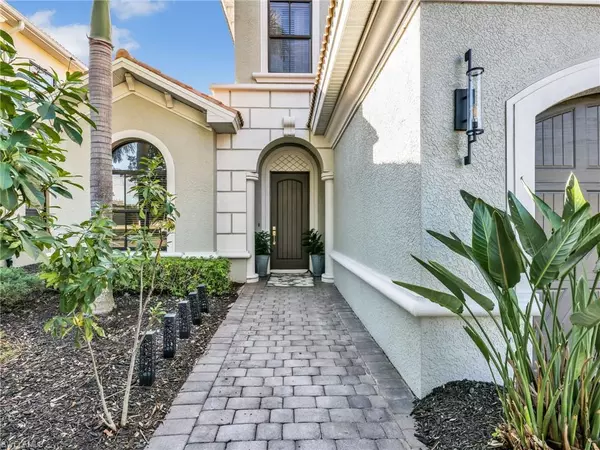 Naples, FL 34105,1365 Serrano CIR