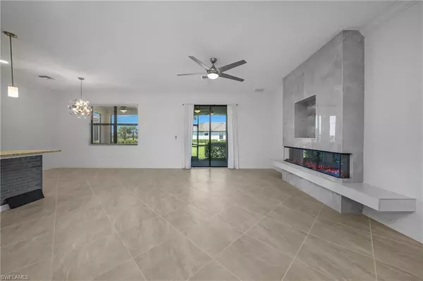 Estero, FL 33928,19512 Deming LN