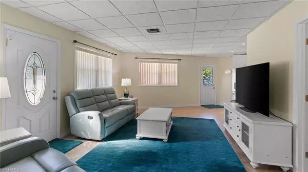 Bonita Springs, FL 34135,9817 Pennsylvania AVE