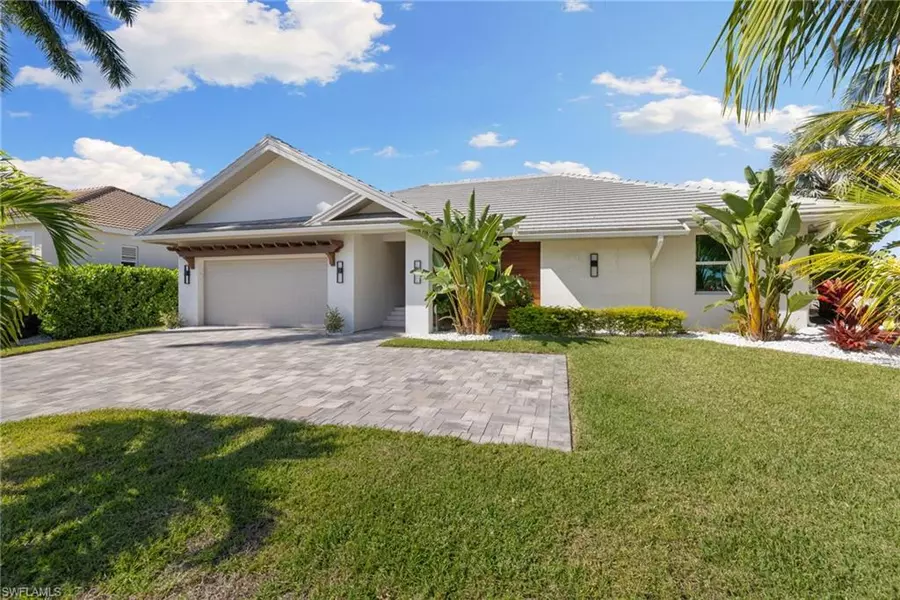 72 N Barfield DR, Marco Island, FL 34145