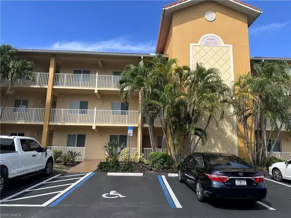 10000 Maddox LN #321, Bonita Springs, FL 34135