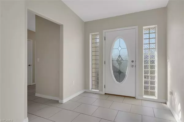 Port Charlotte, FL 33954,514 Moon ST