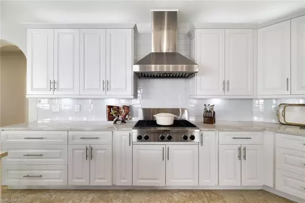 Miromar Lakes, FL 33913,17771 Via Bella Acqua CT #902