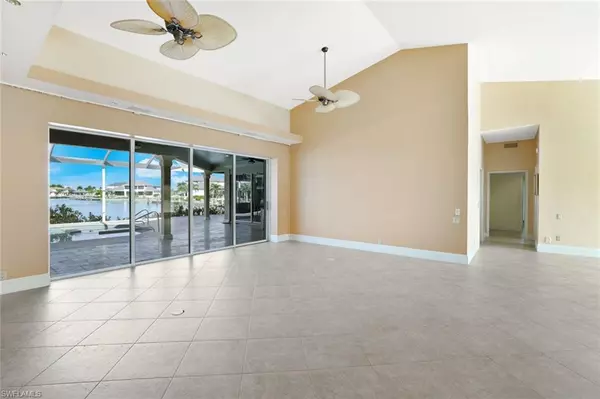 Marco Island, FL 34145,872 S Heathwood DR