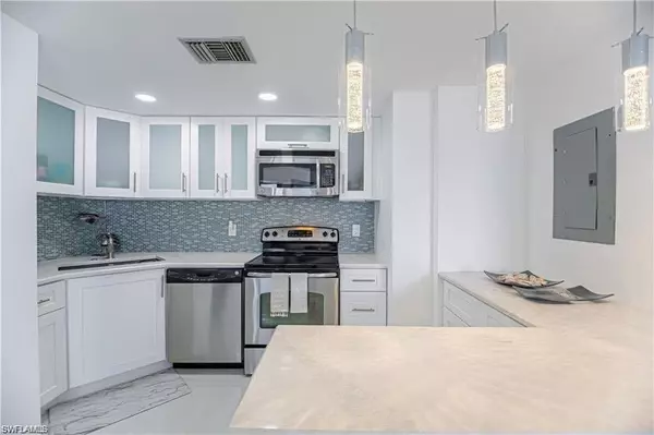 Marco Island, FL 34145,58 N Collier BLVD #1010