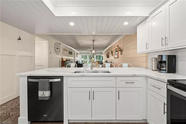 Naples, FL 34112,118 Palm DR #9714