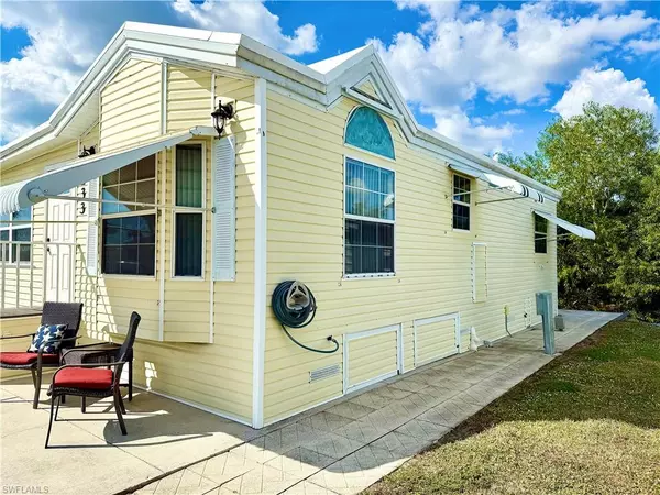 Naples, FL 34114,233 Cattleya Refuge #233