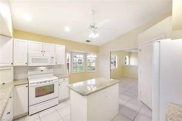 Naples, FL 34119,6210 Reserve CIR #504