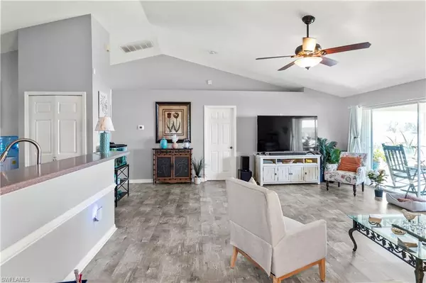 Cape Coral, FL 33909,2020 NE 6th PL