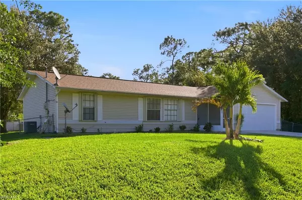 Lehigh Acres, FL 33972,1108 WIILARD AVE