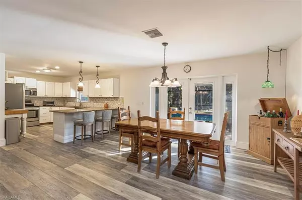 Naples, FL 34117,960 21st ST SW