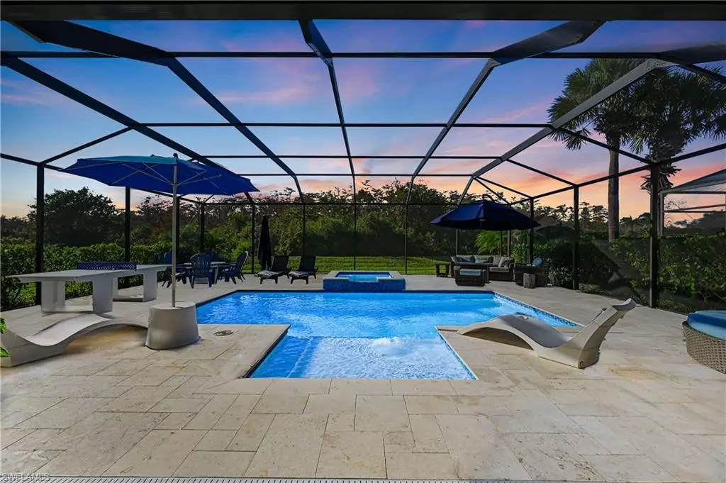 Naples, FL 34120,9121 Quartz LN