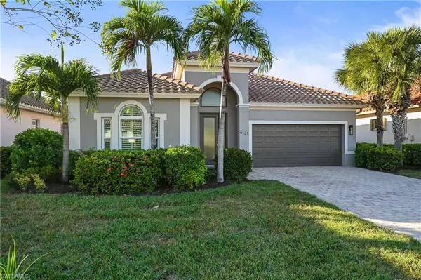 Naples, FL 34120,9121 Quartz LN