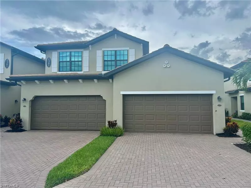 2361 Anguilla DR #102, Naples, FL 34120