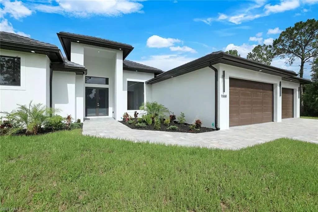 Naples, FL 34120,1068 16th ST NE