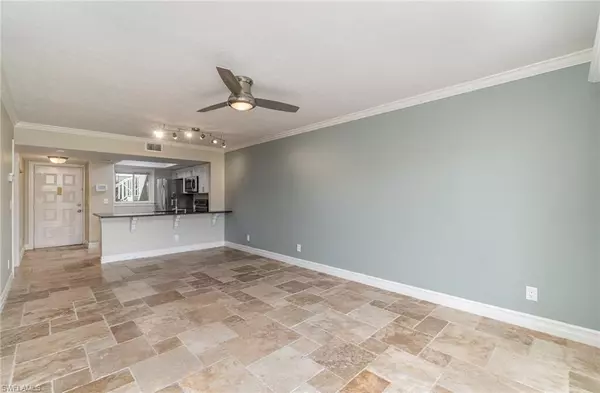 Fort Myers, FL 33919,8200 Summerlin Village CIR #102