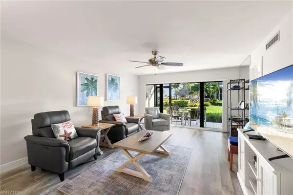 Marco Island, FL 34145,991 Collier CT #A107