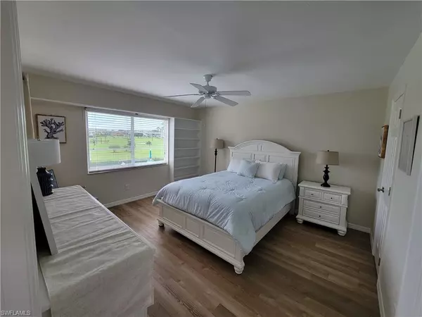 Naples, FL 34103,21 High Point CIR E #201