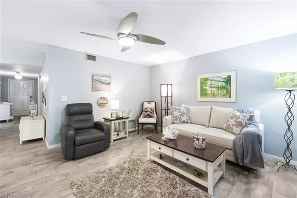 Naples, FL 34104,7380 Saint Ives WAY #1108