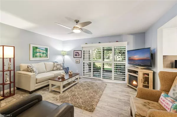 Naples, FL 34104,7380 Saint Ives WAY #1108