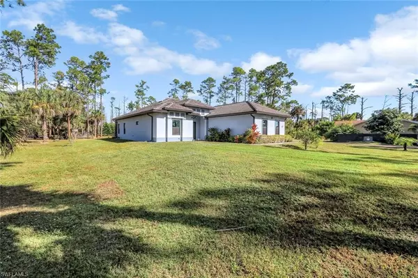 Naples, FL 34120,141 20th AVE NW