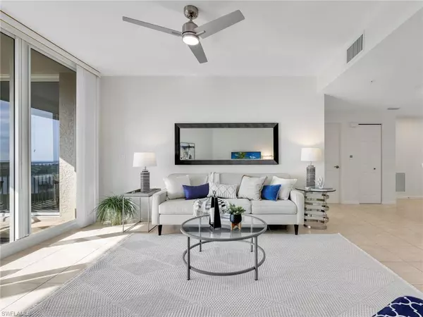 Naples, FL 34110,1001 Arbor Lake DR #1003