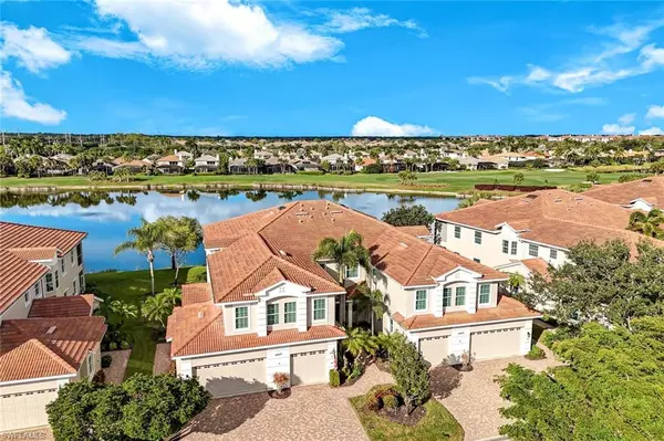 Naples, FL 34110,6009 Trophy DR #802