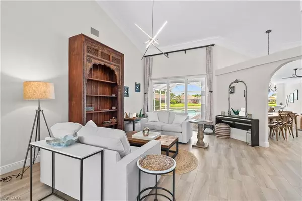 Naples, FL 34109,2640 White Cedar LN