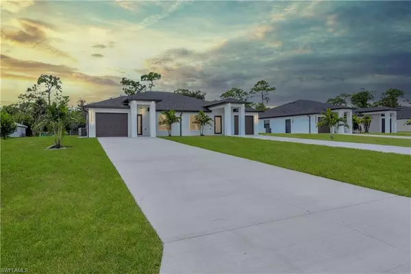 5214/5216 24TH ST SW, Lehigh Acres, FL 33973