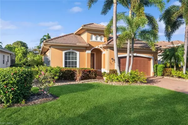 10748 Fieldfair DR, Naples, FL 34119