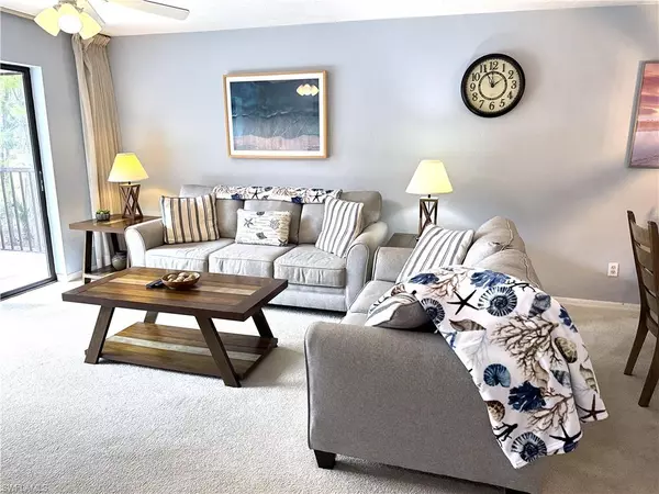 Naples, FL 34104,228 Fox Glen DR #3203