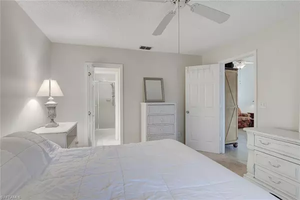 Naples, FL 34112,5875 Cobblestone LN #D202