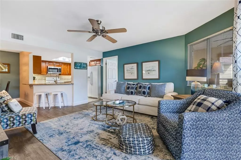 Estero, FL 33928,3180 Seasons WAY #907