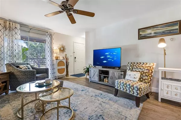 Estero, FL 33928,3180 Seasons WAY #907