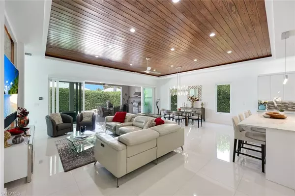 Naples, FL 34103,1167 22nd AVE N