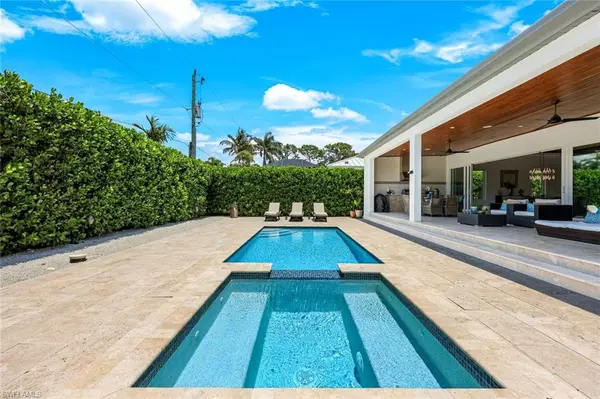 Naples, FL 34103,1167 22nd AVE N