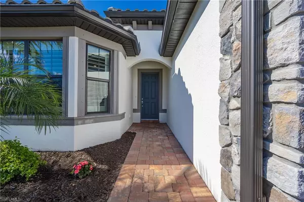 Naples, FL 34114,6825 Greenbriar CT