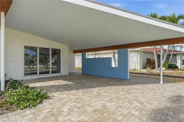 Fort Myers Beach, FL 33931,10 Clearview BLVD