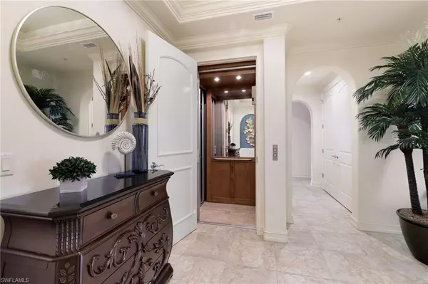 Miromar Lakes, FL 33913,17770 Via Bella Acqua CT #202