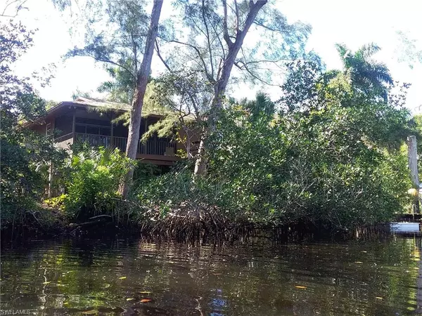 Naples, FL 34102,1551 Bembury DR