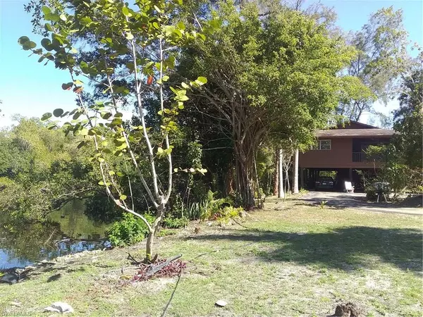 Naples, FL 34102,1551 Bembury DR