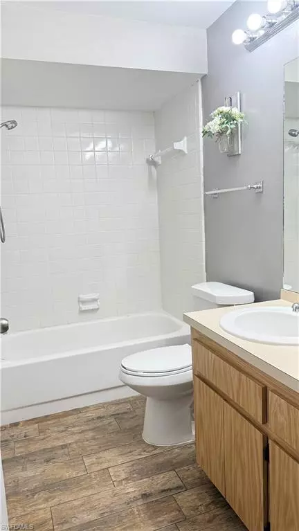 Naples, FL 34112,3636 Boca Ciega DR #B7