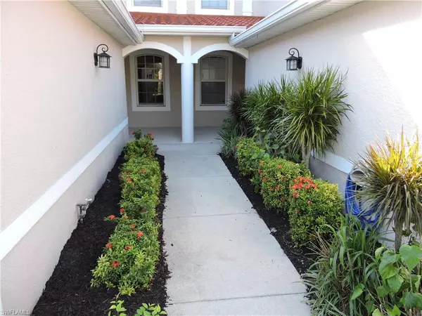 Naples, FL 34119,3385 Grand Cypress DR #101