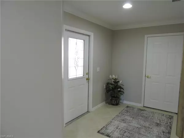 Naples, FL 34119,3385 Grand Cypress DR #101