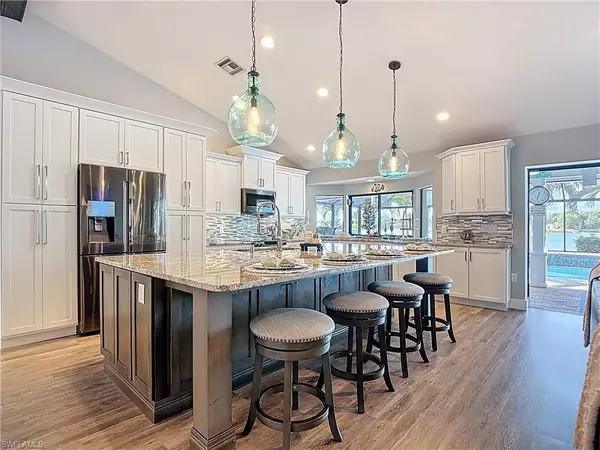 Naples, FL 34114,18013 Royal Tree PKWY