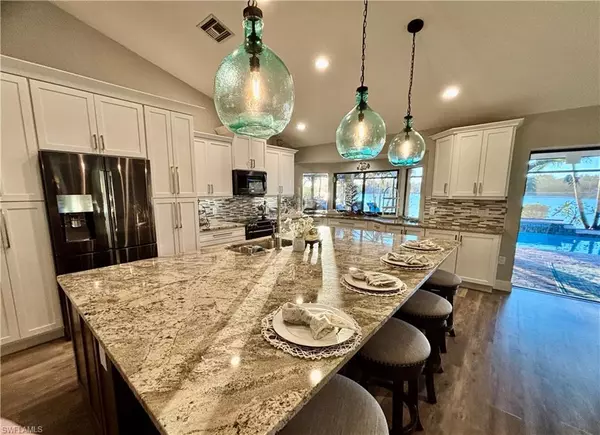 Naples, FL 34114,18013 Royal Tree PKWY