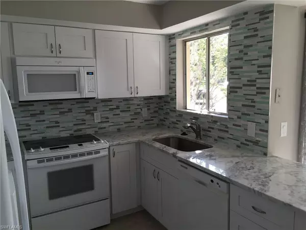 Naples, FL 34112,3655 Boca Ciega DR #102