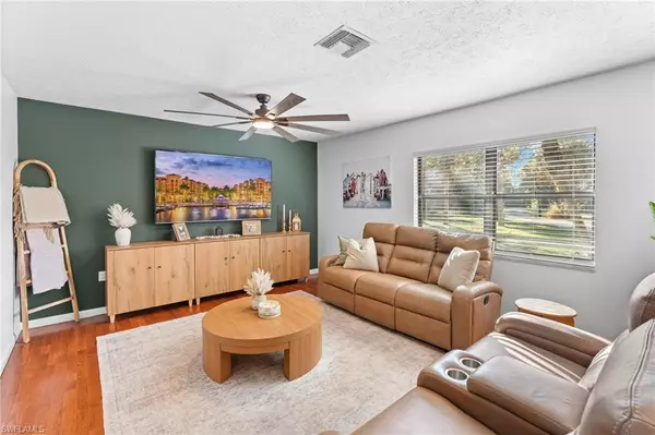 Naples, FL 34117,1030 13th ST SW