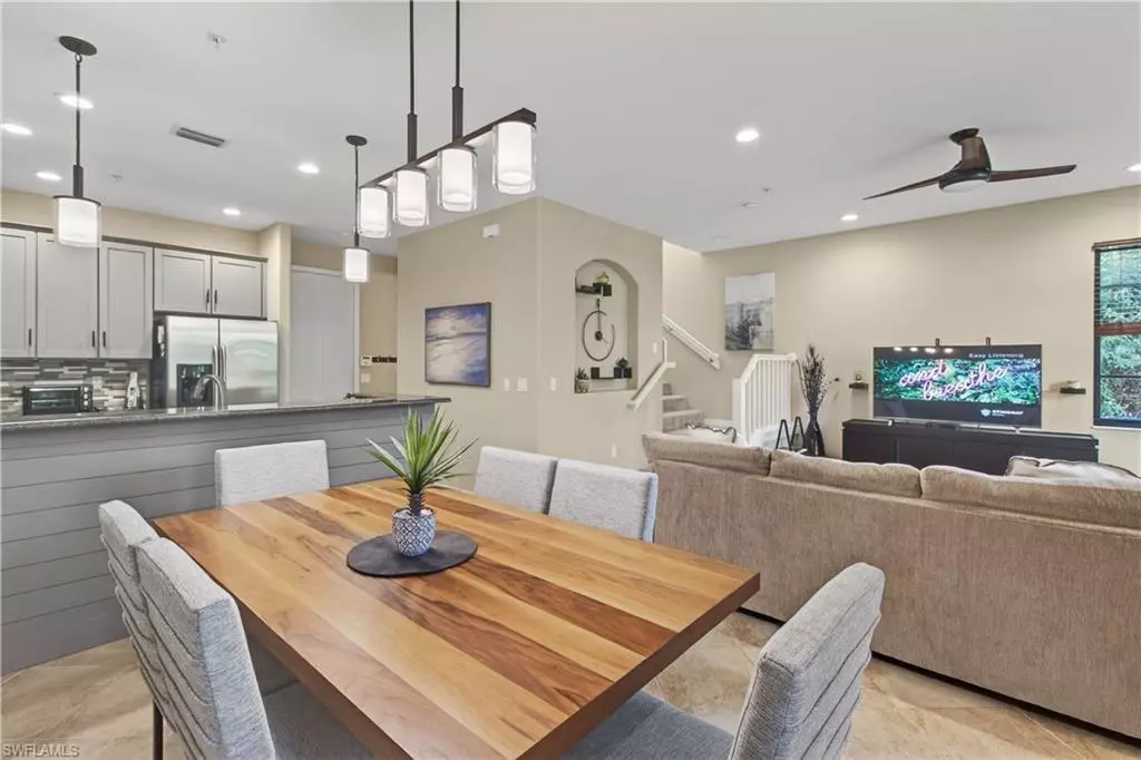 Naples, FL 34113,8964 Malibu LN #11