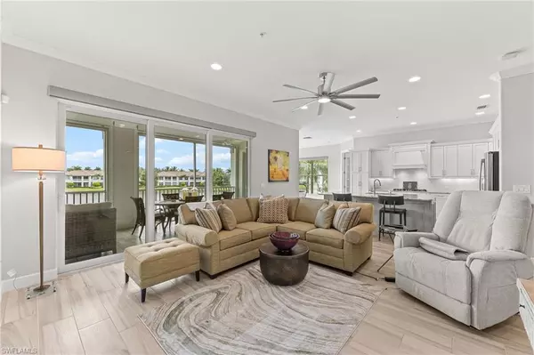 Naples, FL 34113,8030 Signature Club CIR #6